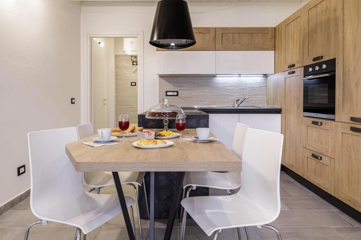 Bandiera 68 Apartment Каляри Екстериор снимка