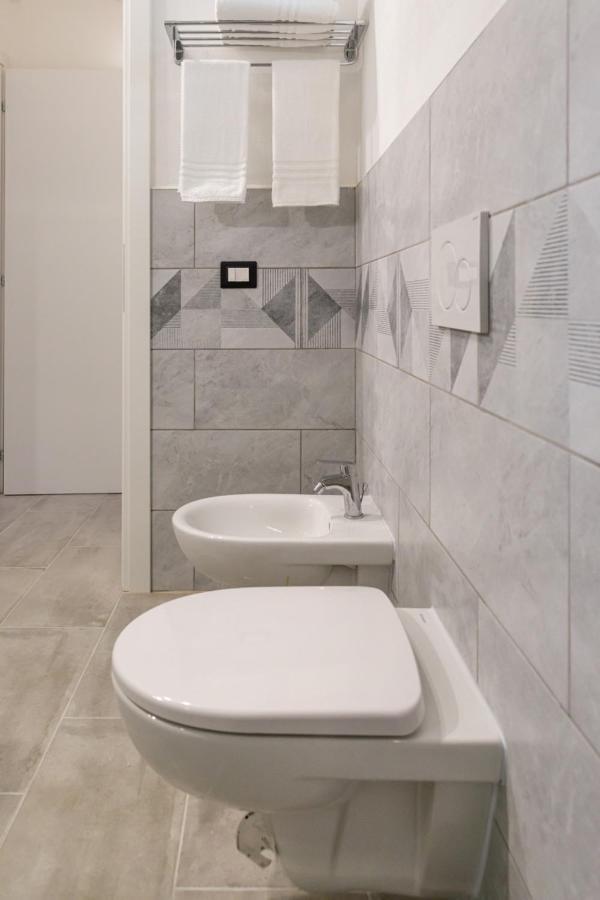 Bandiera 68 Apartment Каляри Екстериор снимка