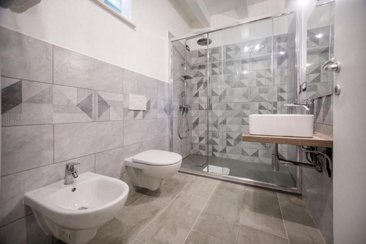 Bandiera 68 Apartment Каляри Екстериор снимка